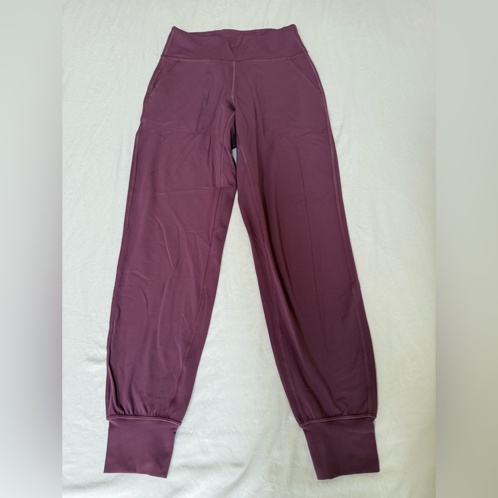 Women’s Lululemon Align Jogger size 6
